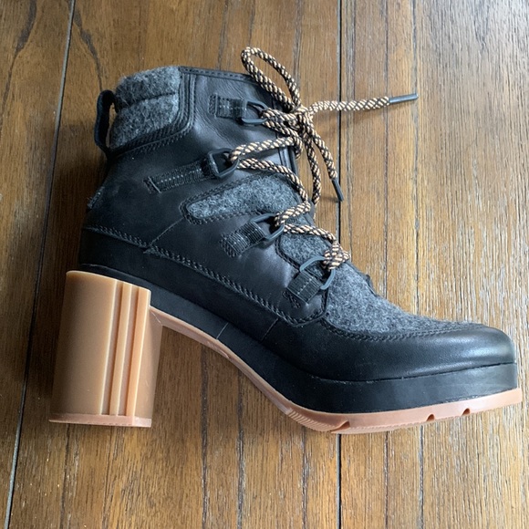 Sorel Blake Lace Up High Heel Booties - Picture 4 of 9